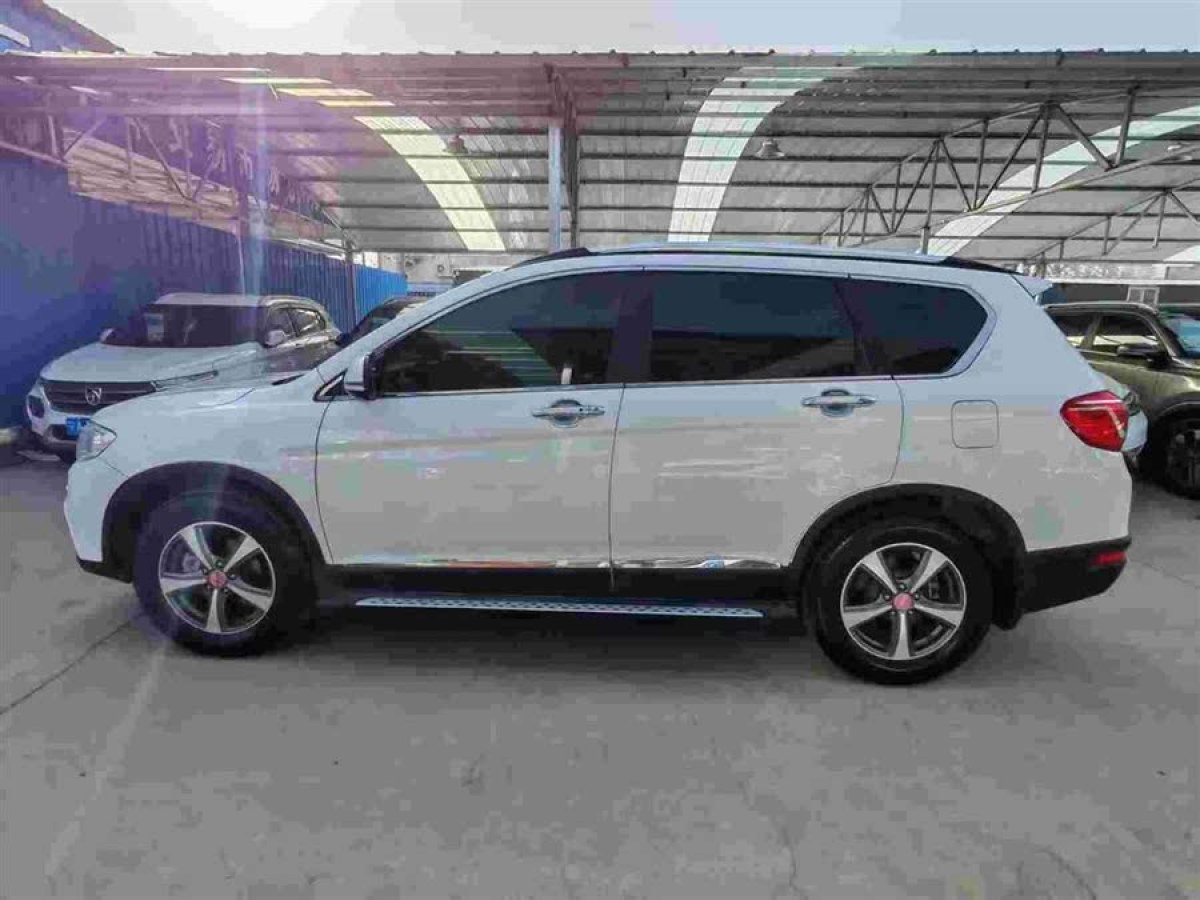 哈弗 H6  2013款 運動版 1.5T 手動兩驅(qū)尊貴型圖片
