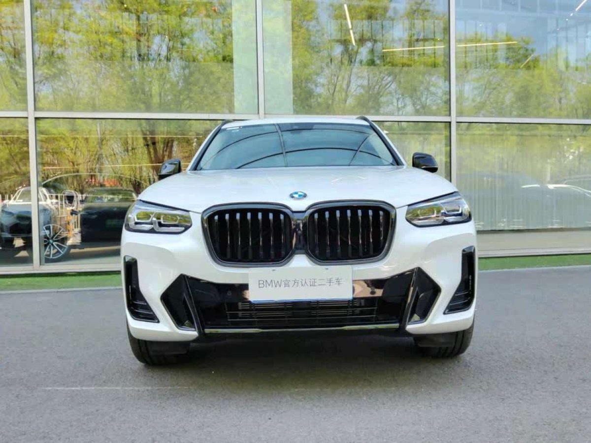 寶馬 寶馬X3  2023款 xDrive30i 領(lǐng)先型 M曜夜套裝圖片