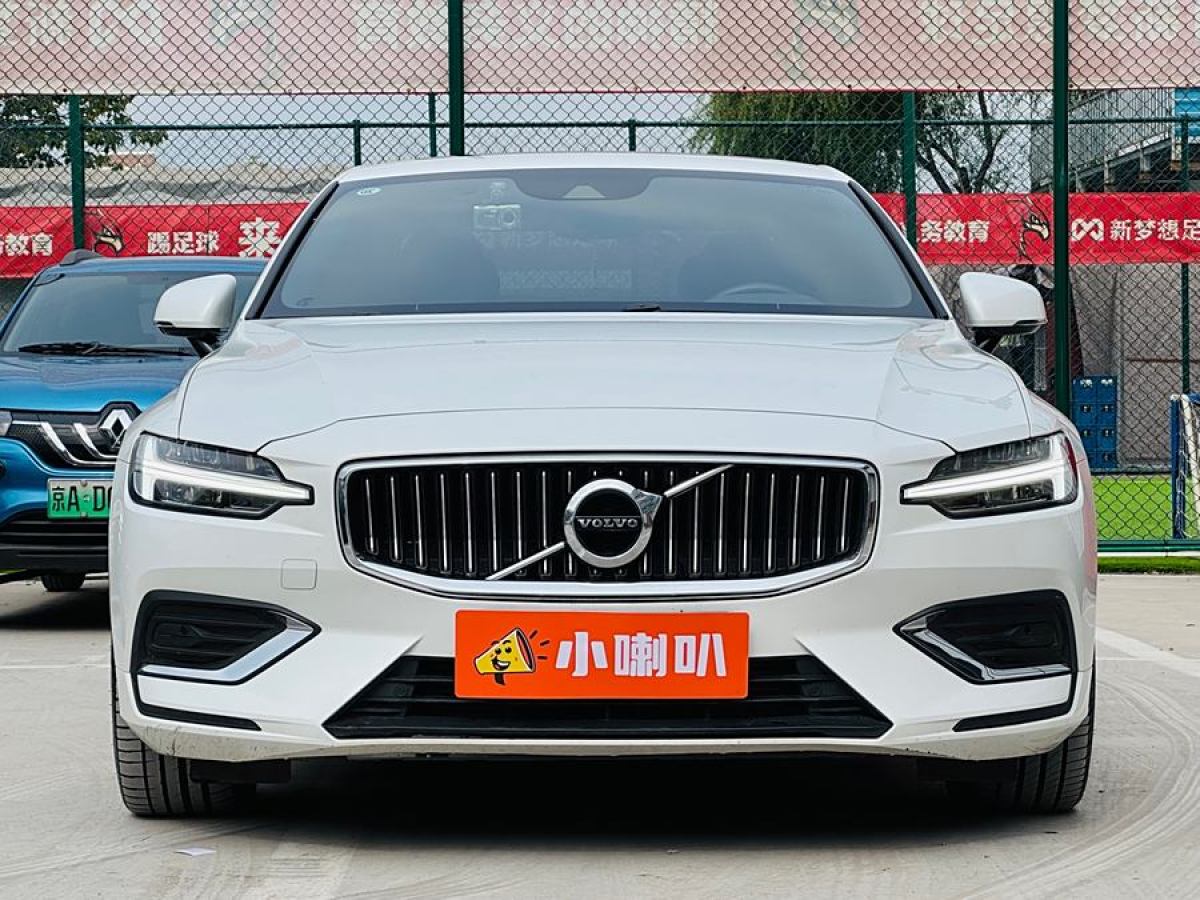 2021年1月沃爾沃 S60L  2021款 T4 智遠(yuǎn)豪華版