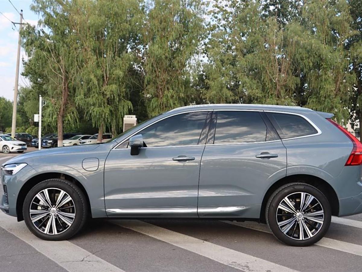 沃爾沃 XC60新能源  2022款 T8 插電混動(dòng) 四驅(qū)智雅豪華版圖片