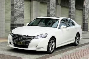 皇冠 豐田 2.0T 時(shí)尚版