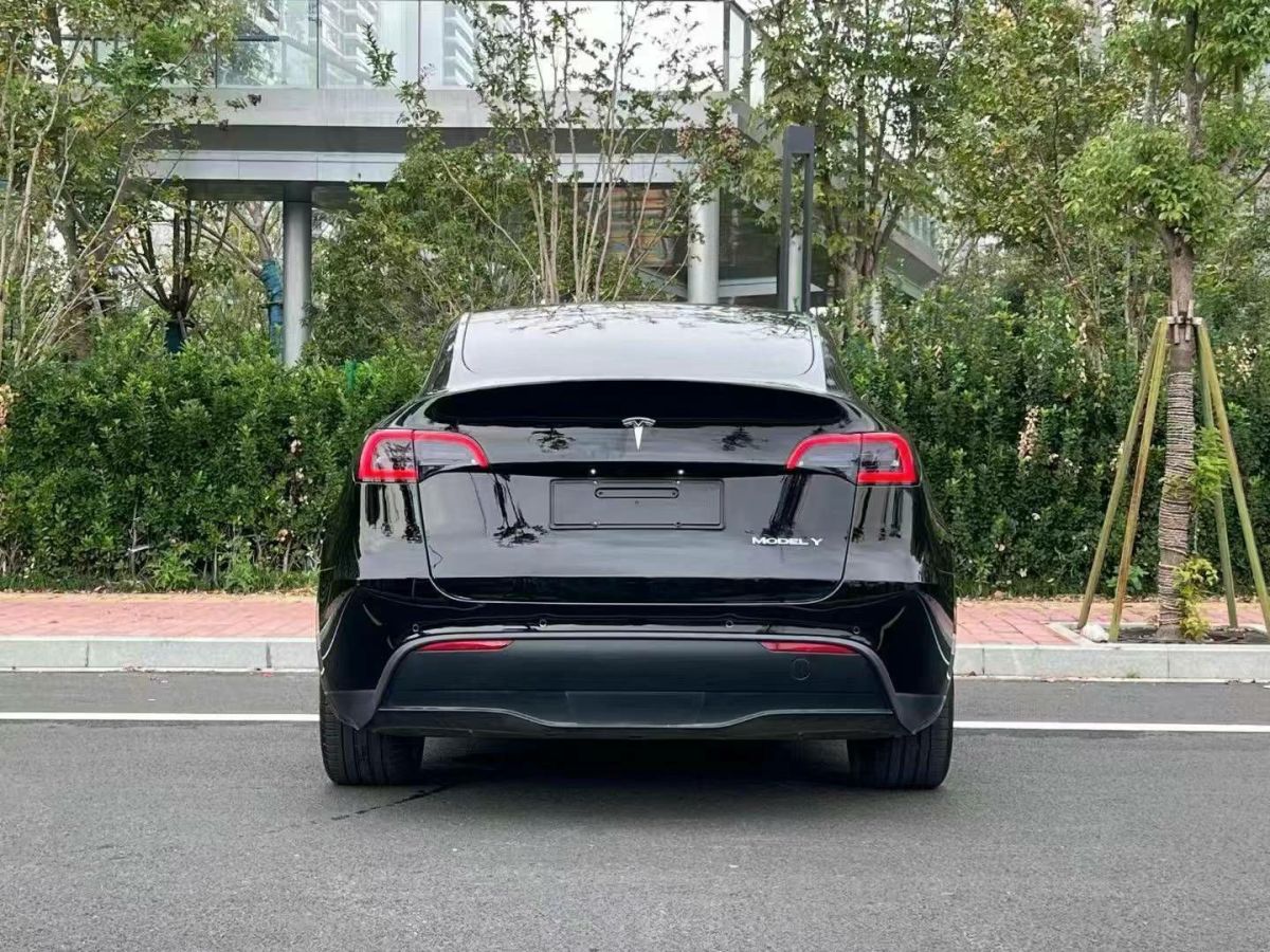 特斯拉 Model S  2021款 Plaid Plus 版圖片