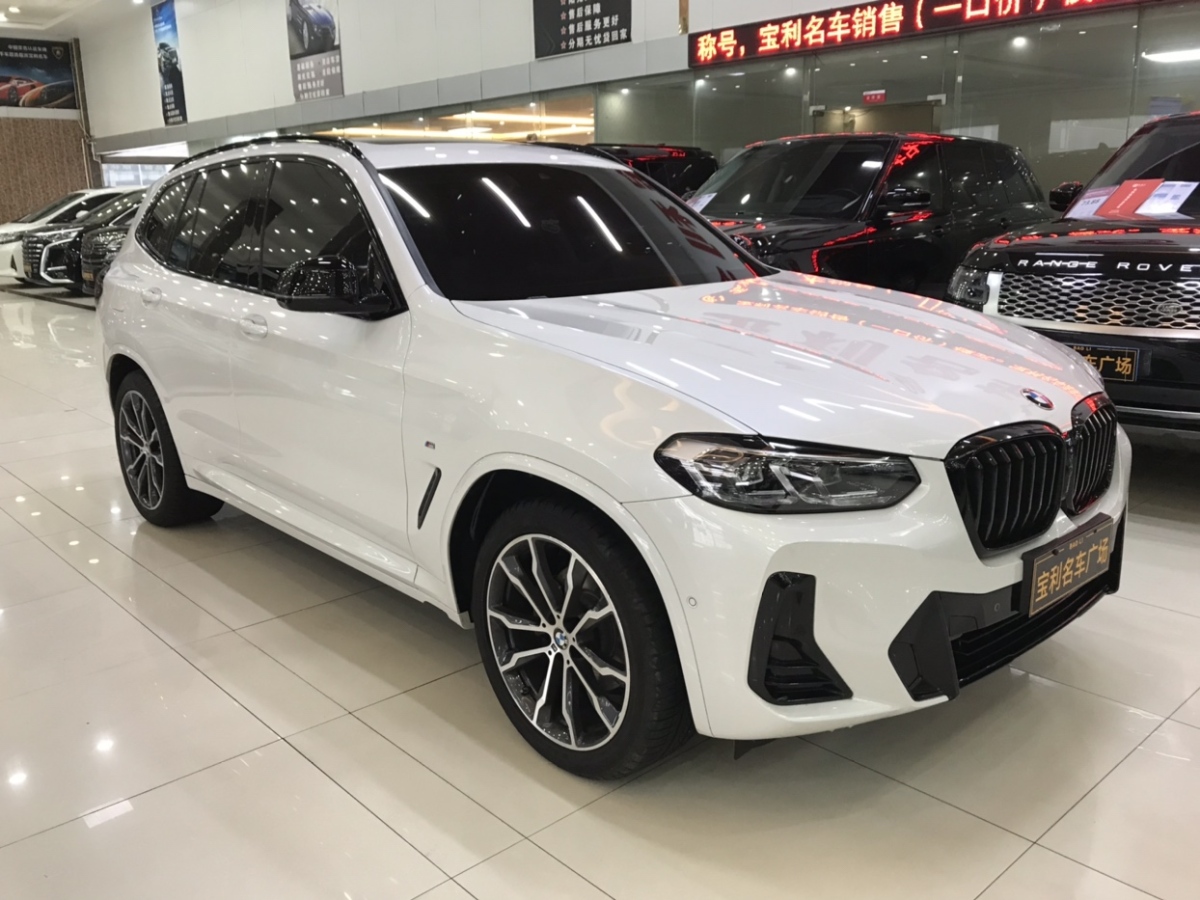 寶馬 寶馬X3  2023款 xDrive30i 領(lǐng)先型 M曜夜套裝圖片