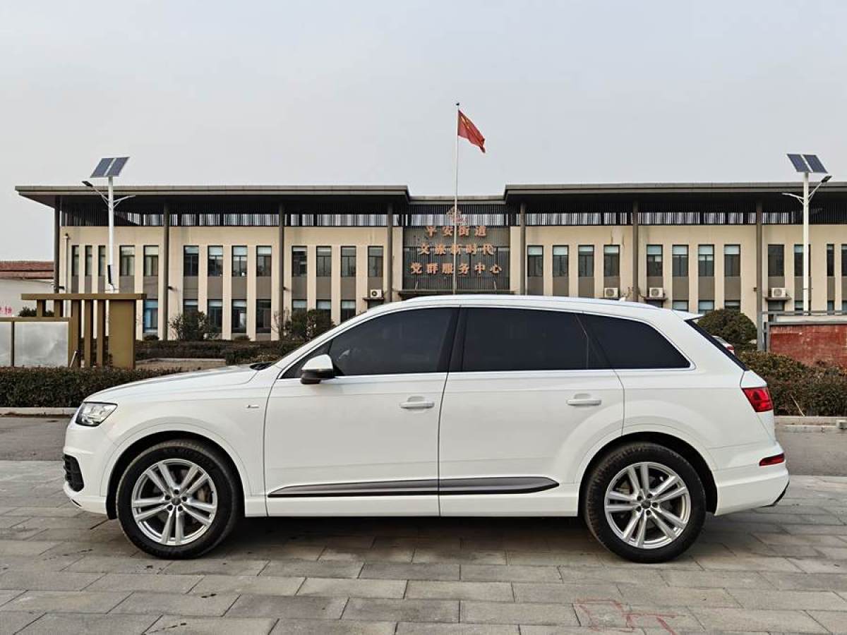 奧迪 奧迪Q7  2016款 45 TFSI S line運(yùn)動型圖片