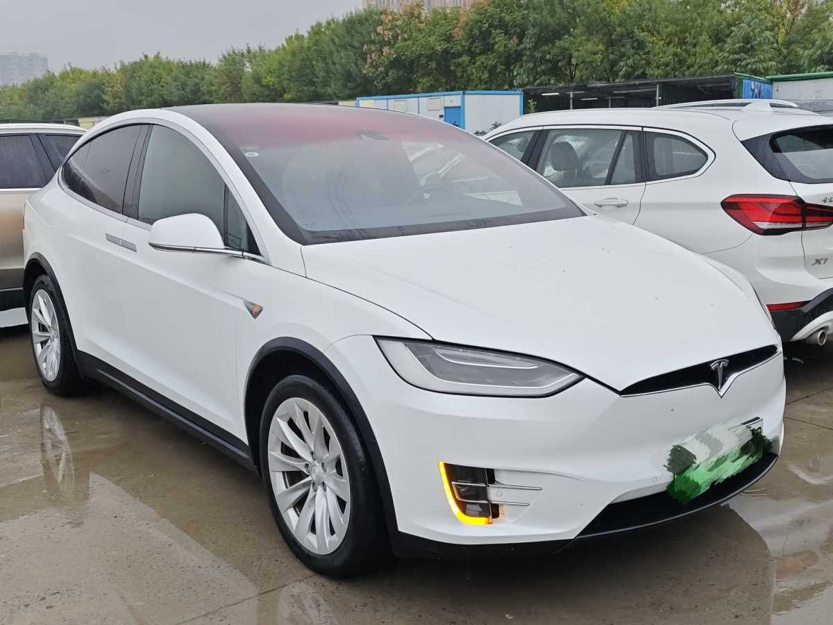 特斯拉 Model X  2016款 Model X 90D圖片