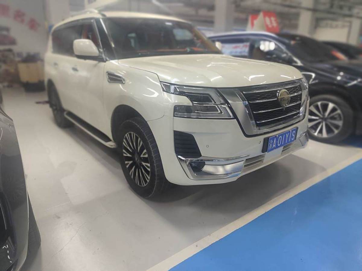 日產(chǎn) 途樂  2018款 4.0L 領(lǐng)英型圖片