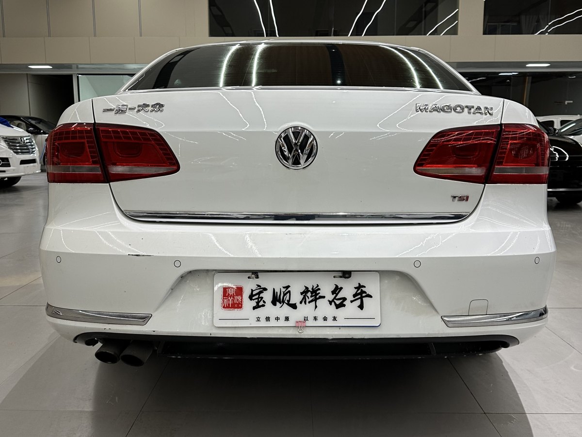 大眾 邁騰  2013款 1.8TSI 領(lǐng)先型圖片