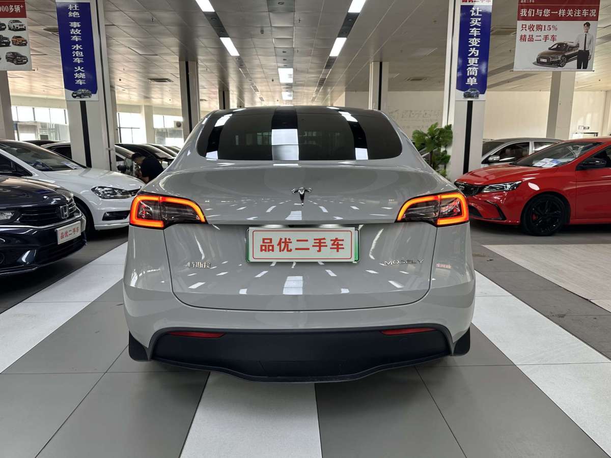 特斯拉 Model 3  2022款 后驅(qū)版圖片