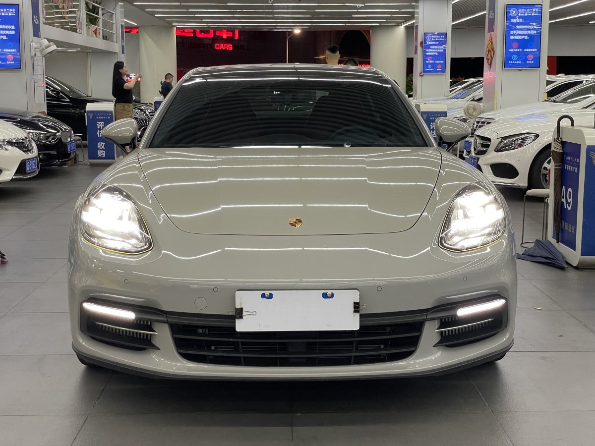 保時(shí)捷 Panamera  2019款 Panamera 行政加長版 2.9T圖片