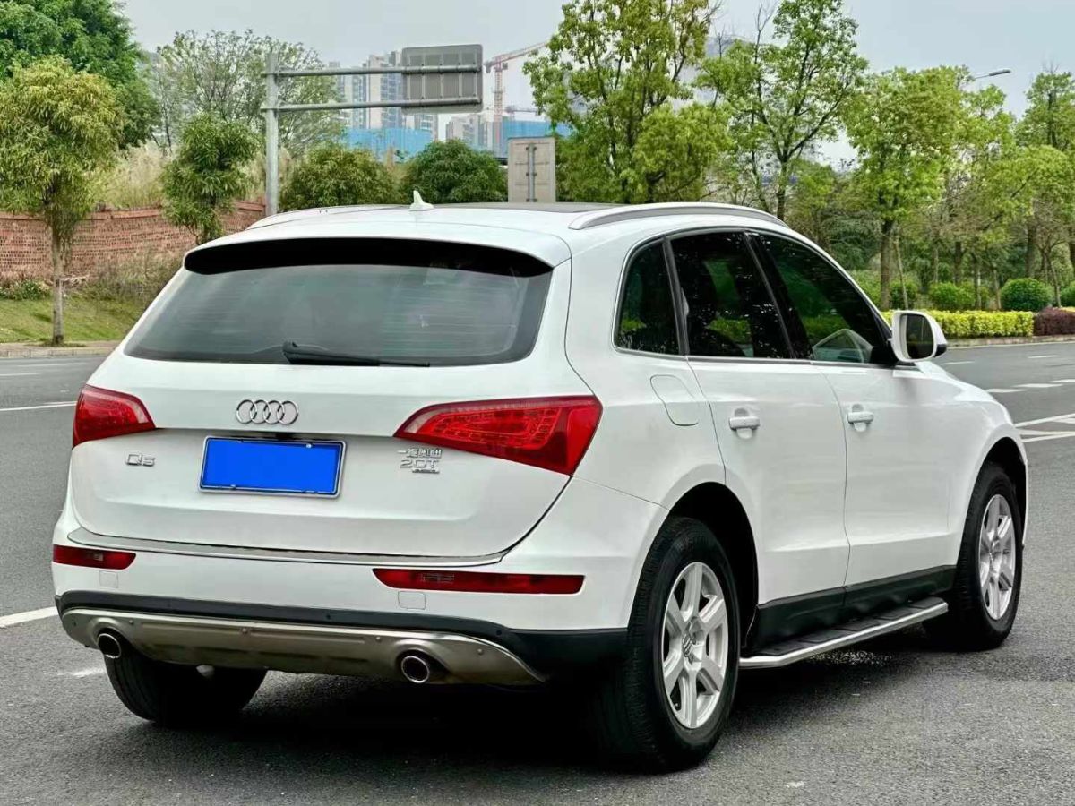 奧迪 奧迪Q5  2013款 Q5 3.0TFSI 45TFSI Quattro 運(yùn)動(dòng)型圖片