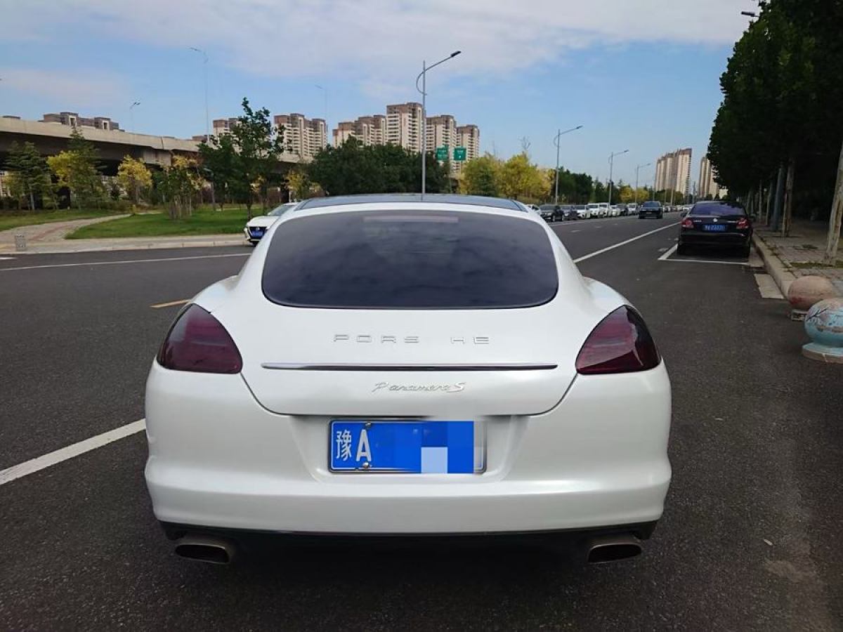 2011年4月保時(shí)捷 Panamera  2010款 Panamera 4 3.6L