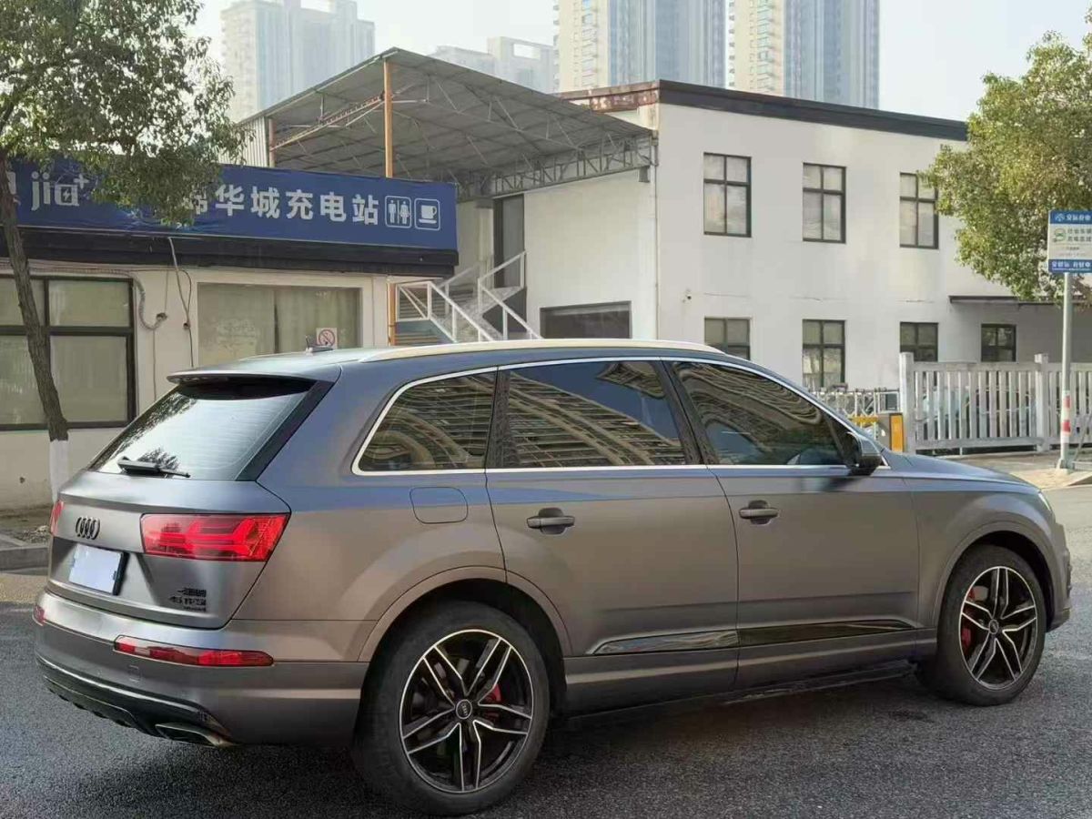 奧迪 奧迪Q7  2018款 40 TFSI S line運動型圖片