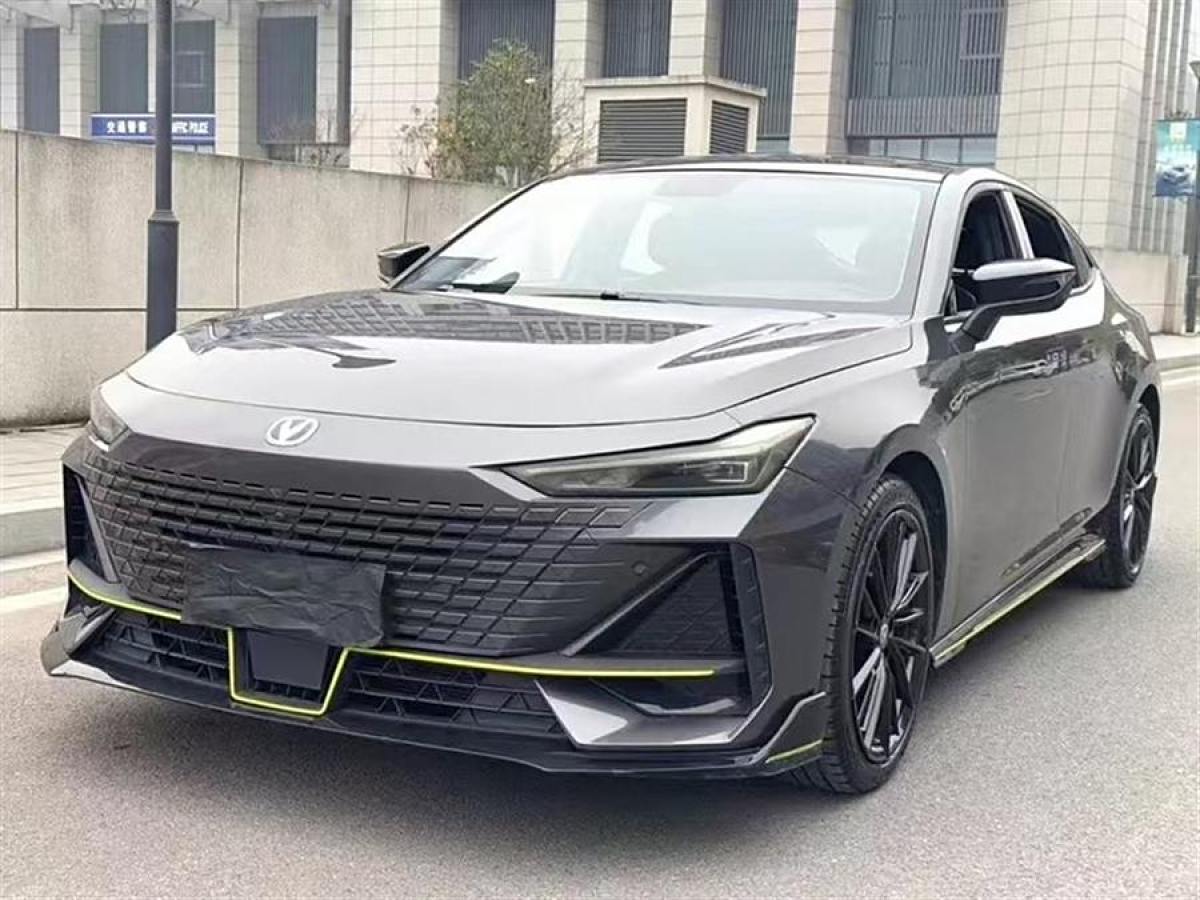 長(zhǎng)安 長(zhǎng)安UNI-V  2023款 1.5T 運(yùn)動(dòng)版圖片