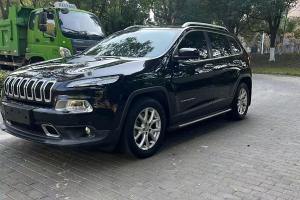 自由光 Jeep 2.4L 領(lǐng)先智能版