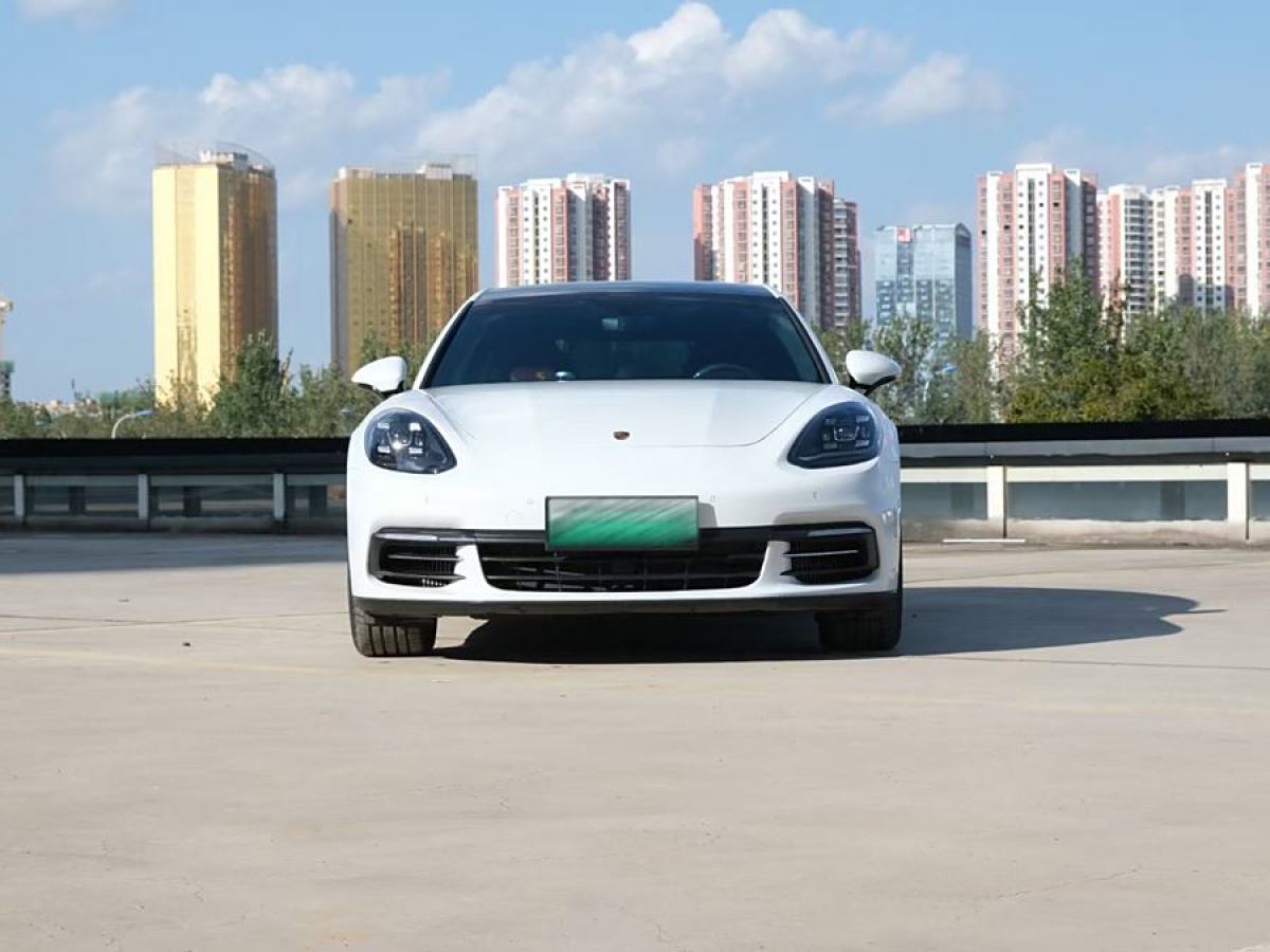 2018年12月保時捷 Panamera新能源  2017款 Panamera 4 E-Hybrid 行政加長版 2.9T