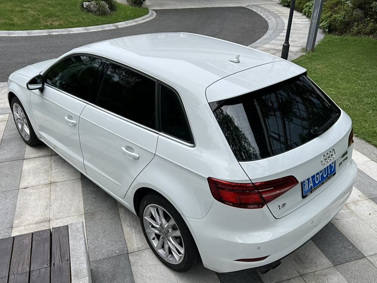 奧迪 奧迪A3  2018款 30周年年型 Sportback 35 TFSI 進取型圖片