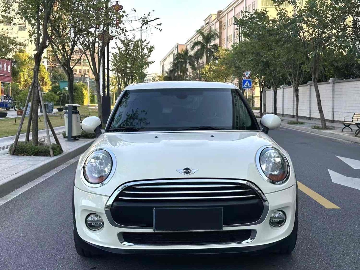 MINI MINI  2016款 1.2T ONE 先鋒派 五門版圖片