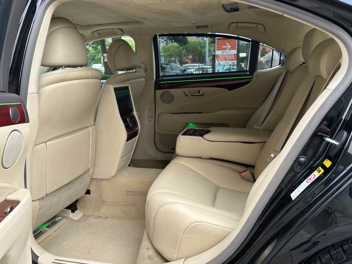雷克薩斯 LS  2010款 460L 豪華版圖片