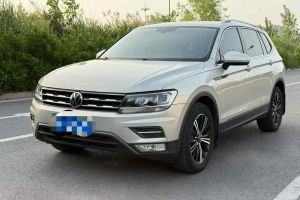 途觀L 大眾 280TSI 自動(dòng)兩驅(qū)智享版