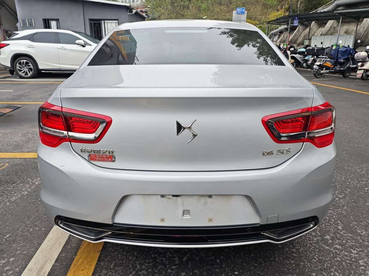 DS DS 5LS  2015款 1.6T 豪華版THP160圖片