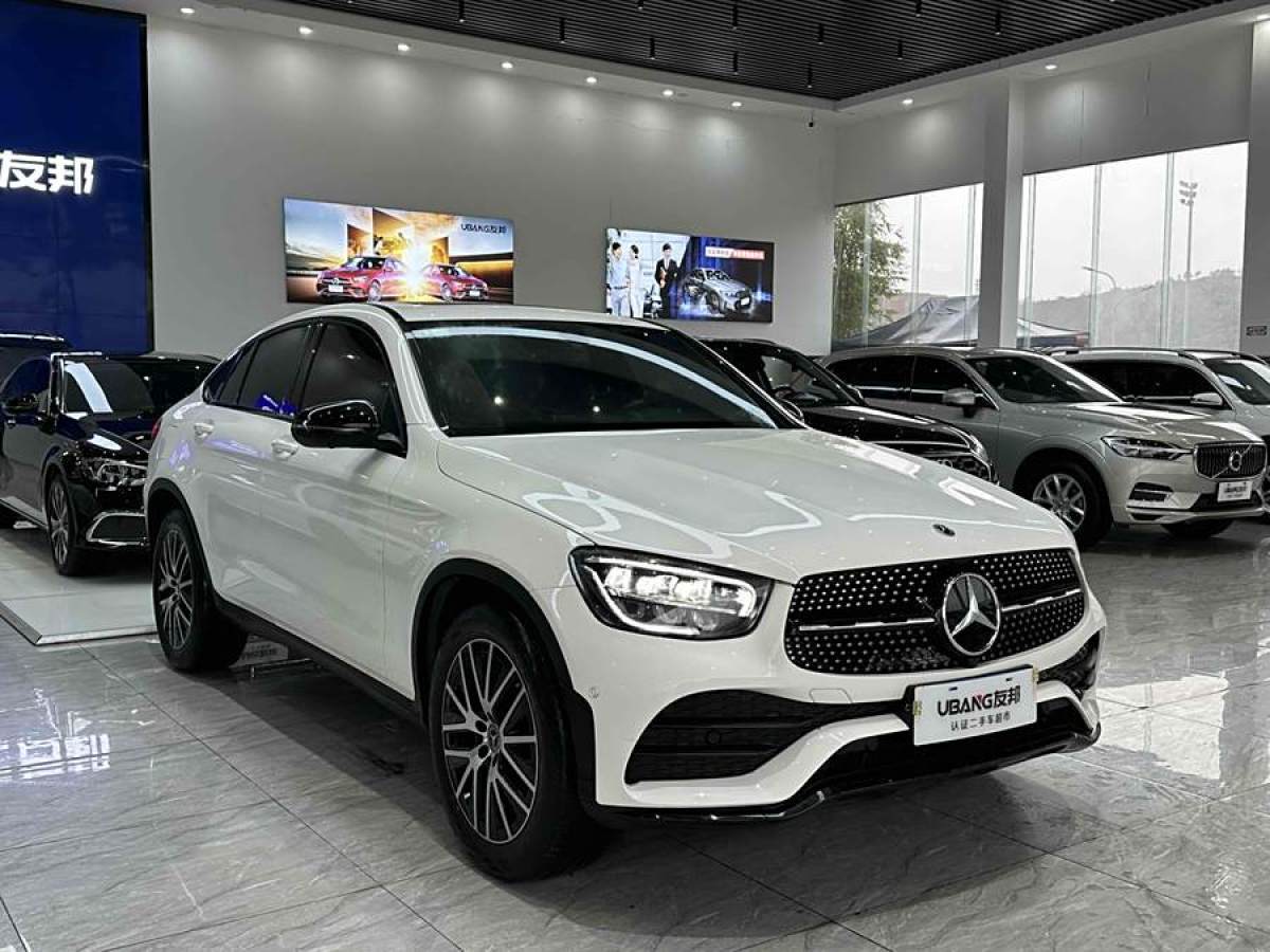 奔馳 奔馳GLC  2023款 改款 GLC 260 4MATIC 轎跑SUV圖片