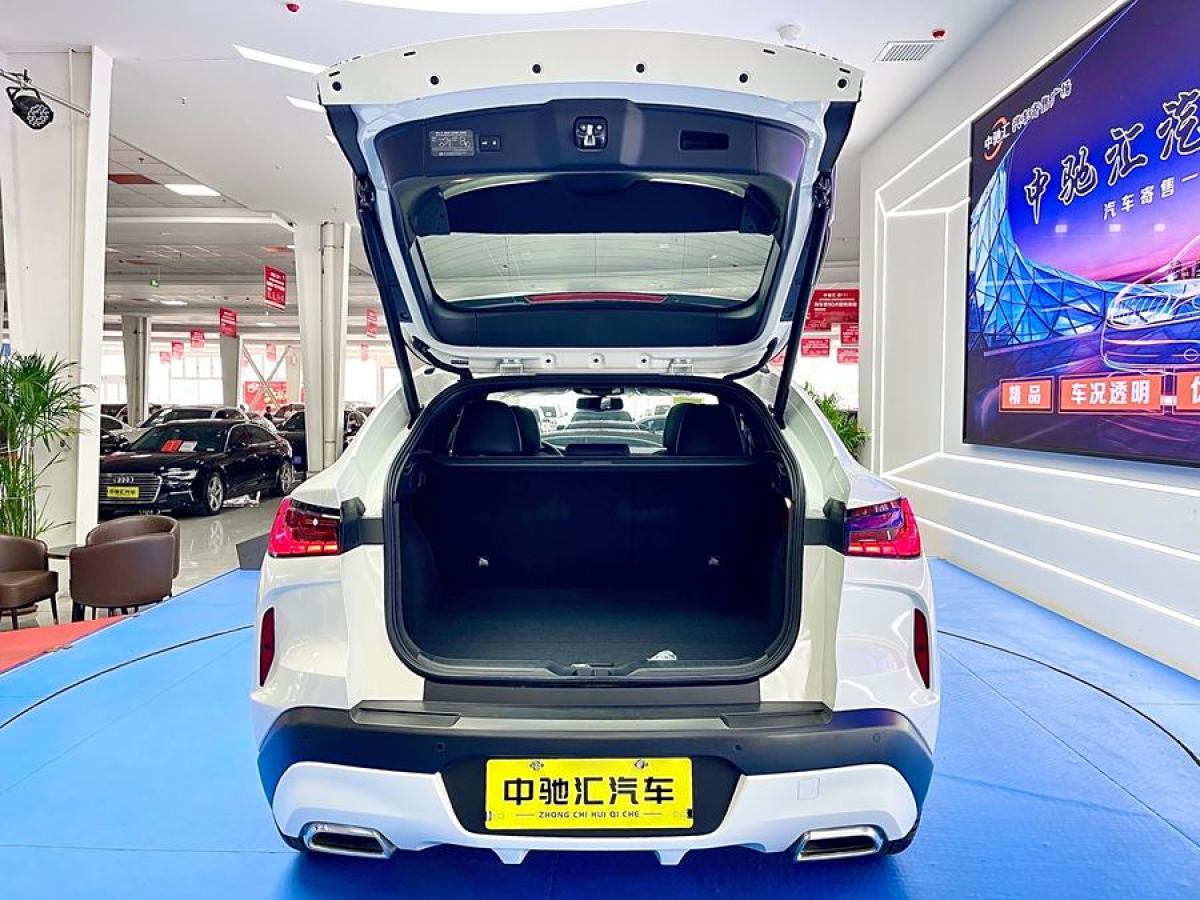 英菲尼迪 英菲尼迪QX55  2022款 2.0T 四驅(qū)耀動版圖片