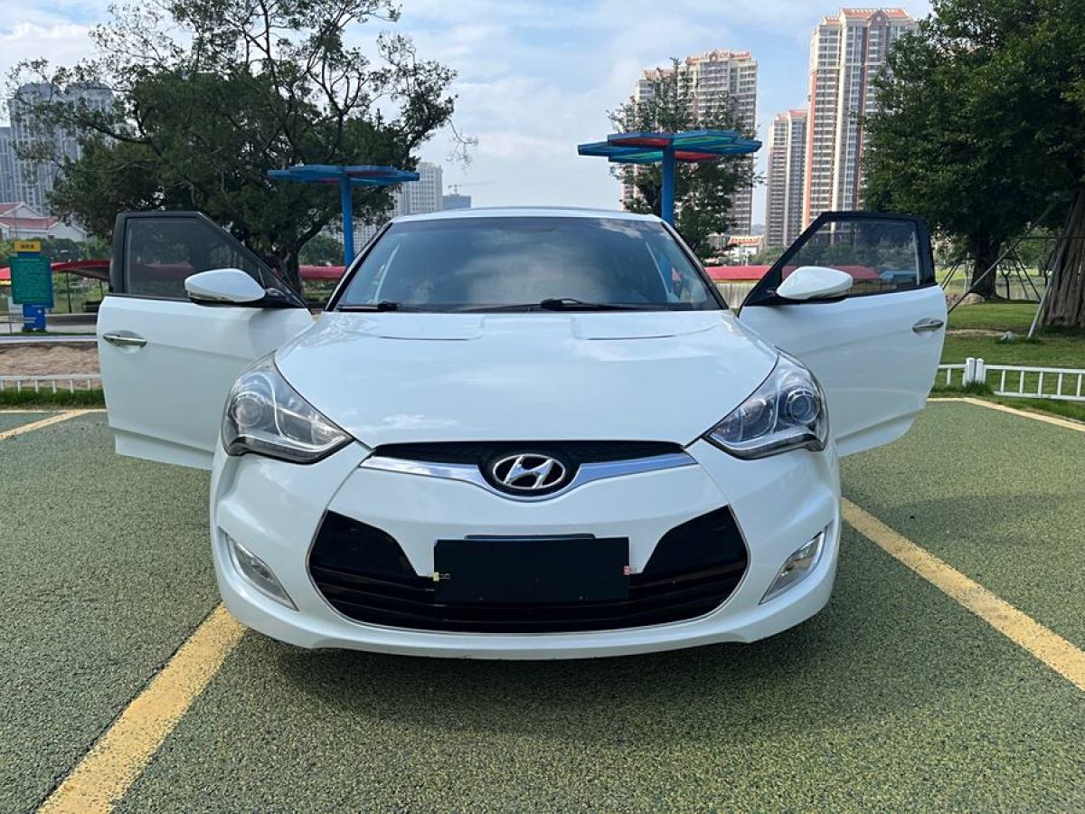 現(xiàn)代 Veloster飛思  2012款 1.6L 自動(dòng)豪華版圖片