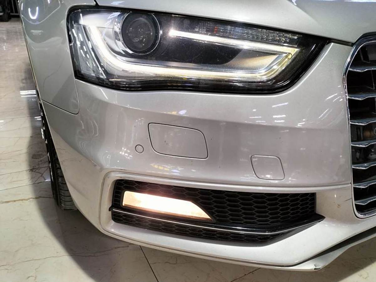 奧迪 奧迪A4L  2016款 35 TFSI 典藏版 S line舒適型圖片