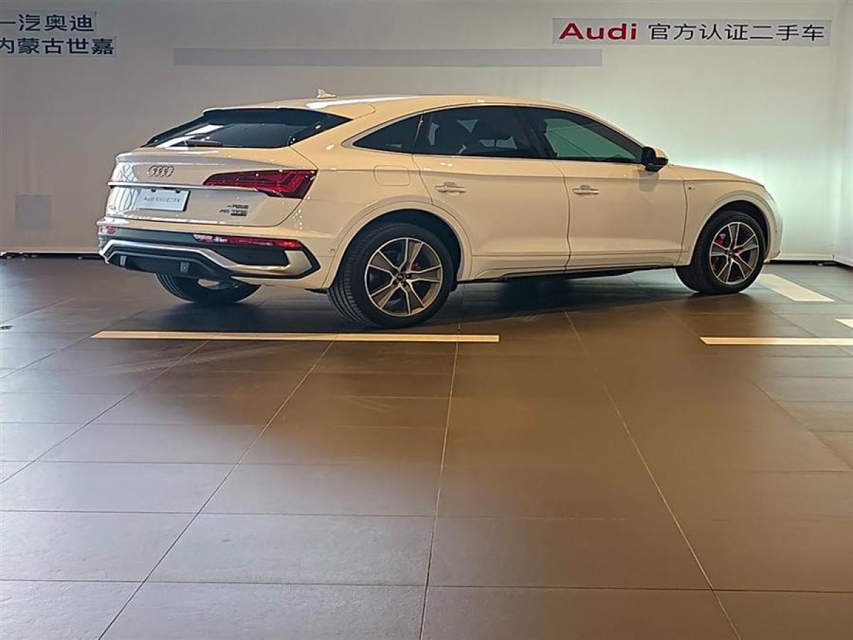 奧迪 奧迪Q5L Sportback  2022款 改款 45 TFSI 豪華型圖片