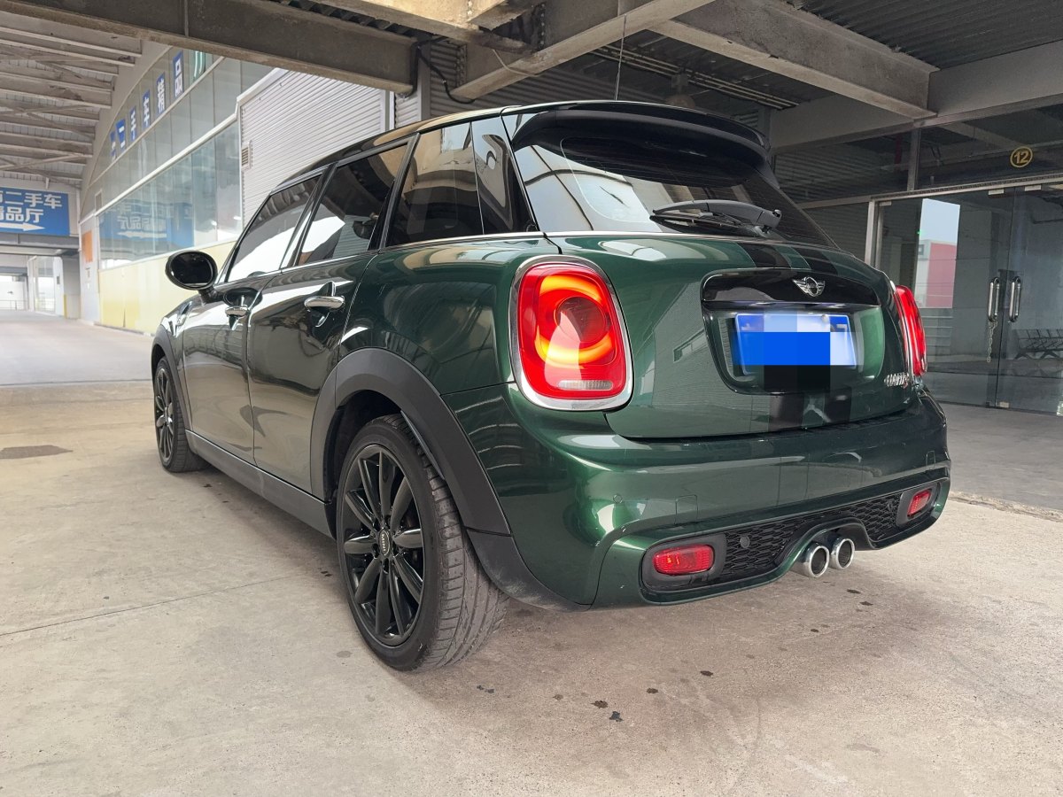 2016年8月MINI MINI  2016款 2.0T COOPER S 五門(mén)版