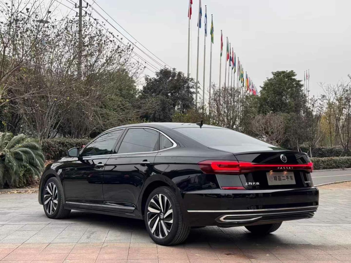 大眾 帕薩特  2022款 330TSI 豪華版圖片