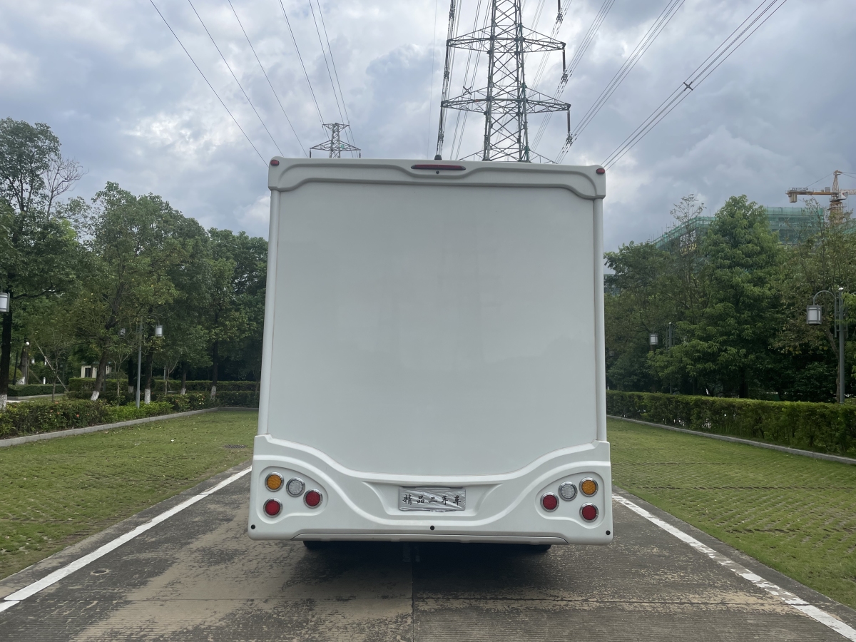 東風 御風房車  C型房車圖片