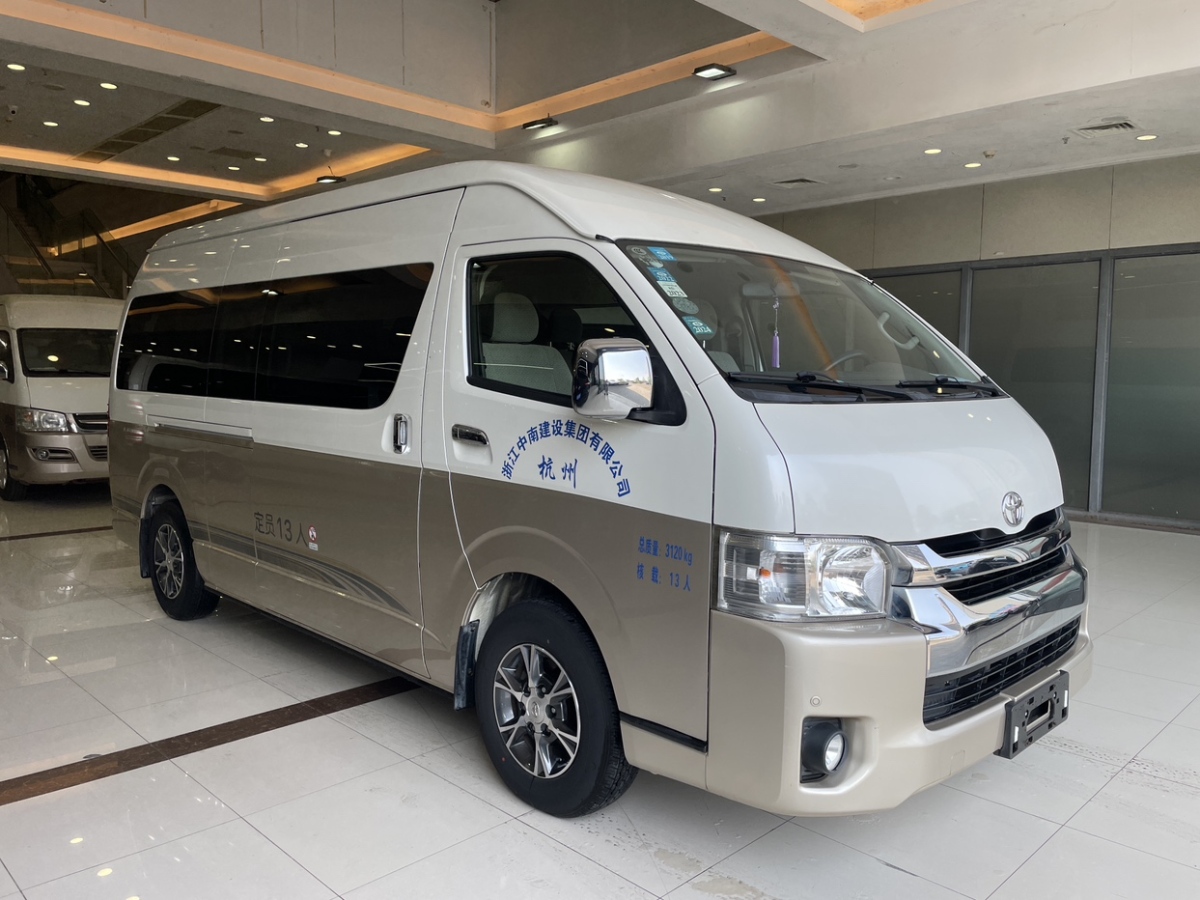 2018年10月豐田 HIACE  2011款 2.7L自動豪華版13座