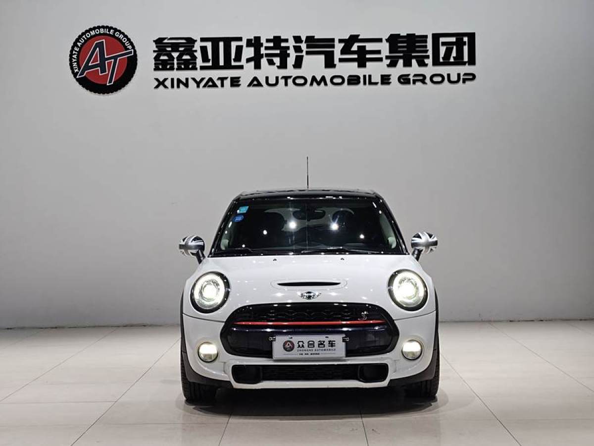 MINI MINI  2015款 2.0T COOPER S 五門版圖片