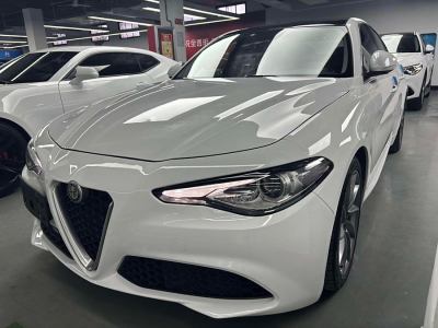 2017年2月 阿爾法·羅密歐 Giulia 2.0T 280HP 豪華版圖片