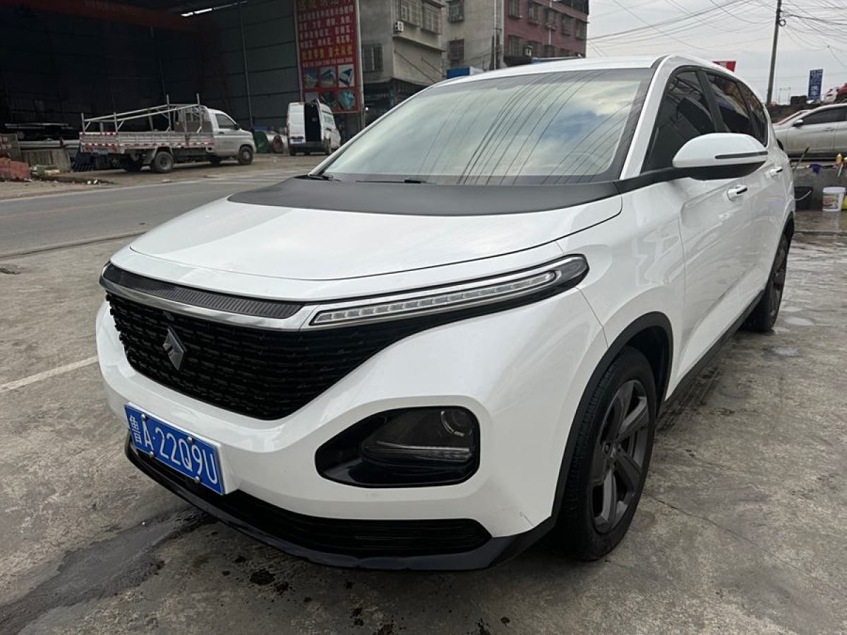 寶駿 RM-5  2019款 1.5L CVT 24小時在線精英型 6座圖片