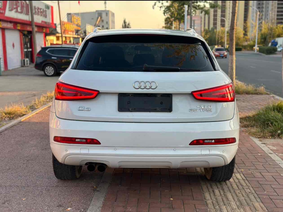 奧迪 奧迪Q3  2013款 35TFSI 舒適型圖片