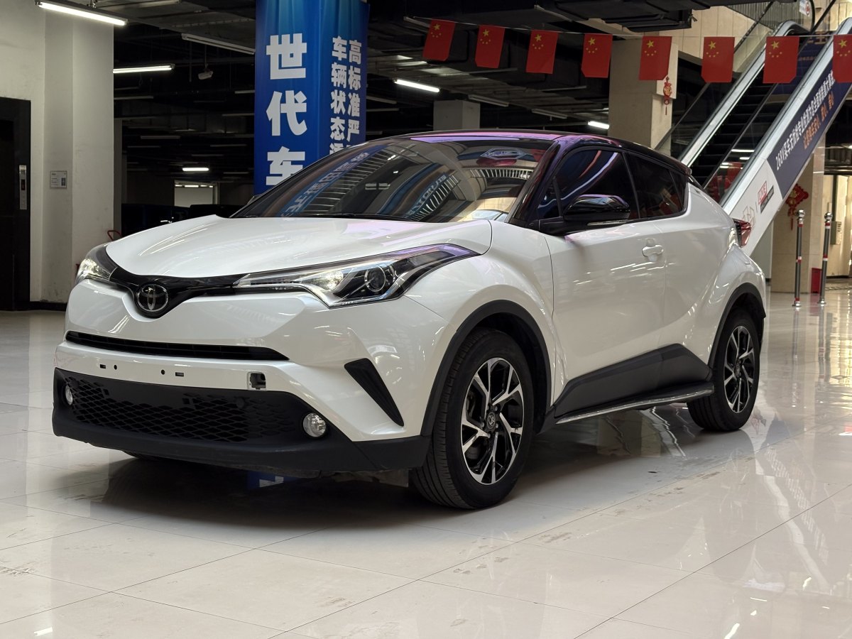 2018年10月豐田 C-HR  2018款 2.0L 領(lǐng)先版 國(guó)V