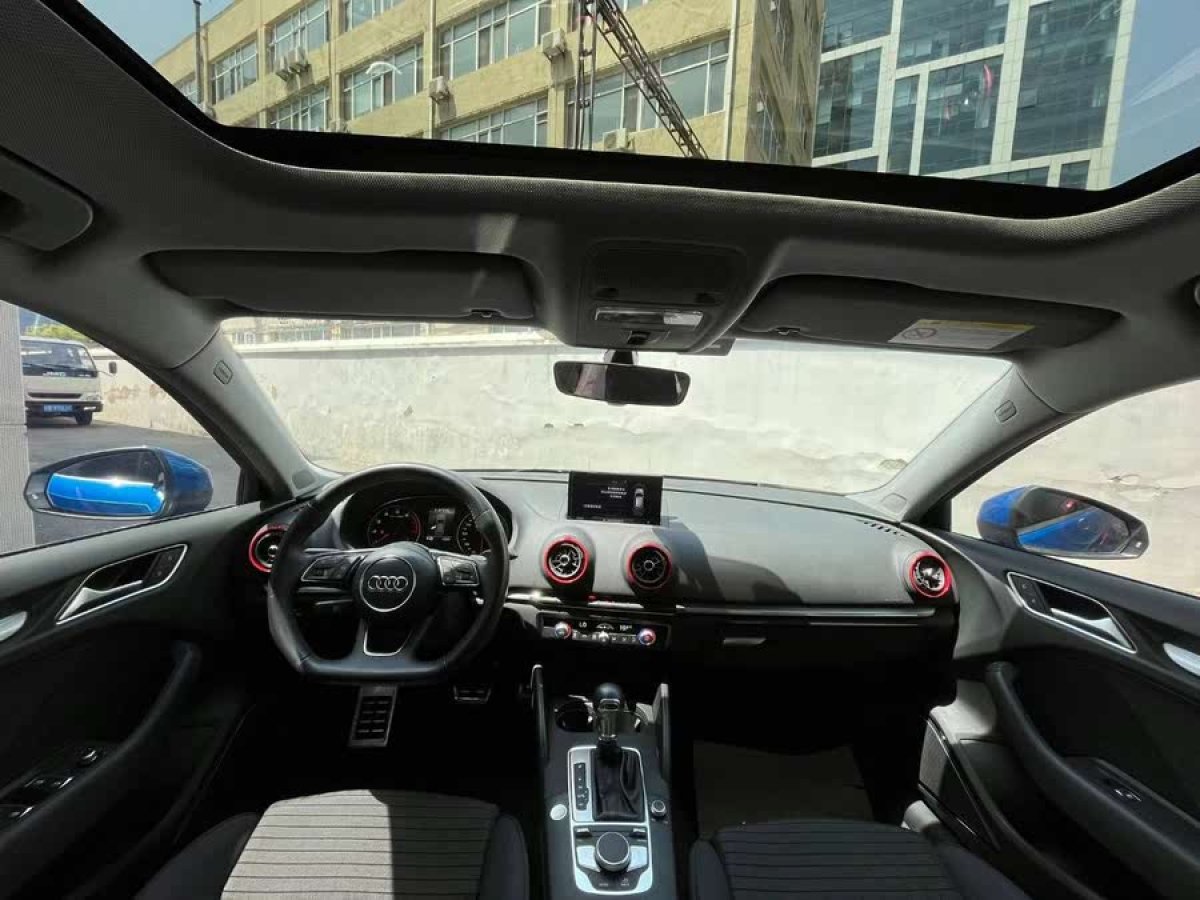 奧迪 奧迪A3  2019款 Sportback 35 TFSI 運(yùn)動(dòng)型 國(guó)VI圖片