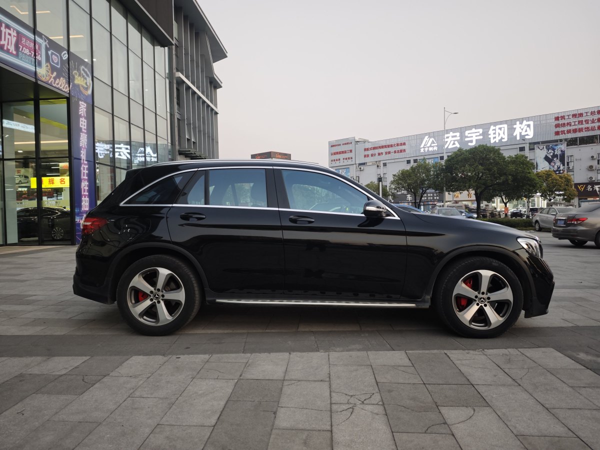 奔馳 奔馳GLC  2017款 GLC 300 4MATIC 動感型圖片