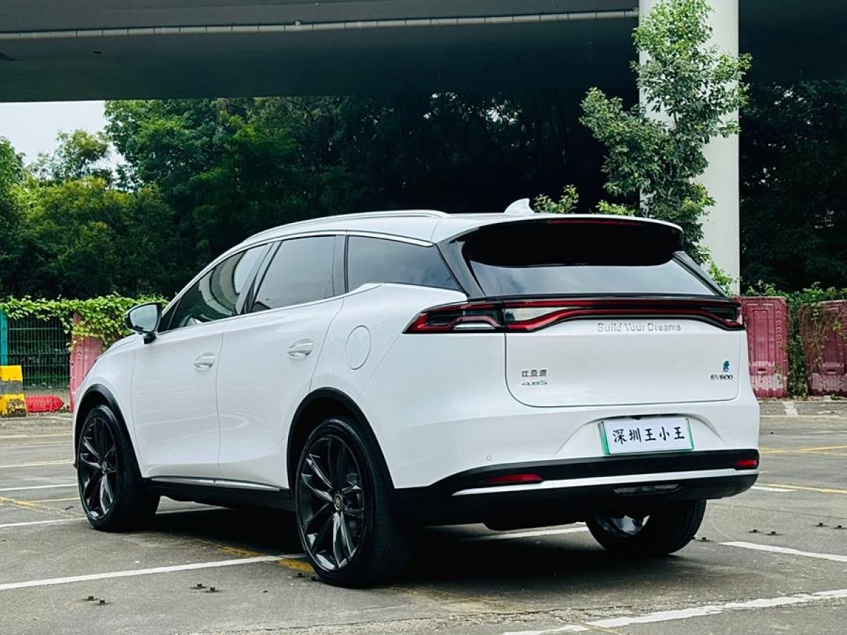 比亞迪 唐新能源  2019款 EV600D 四驅(qū)智聯(lián)創(chuàng)領(lǐng)型 5座圖片