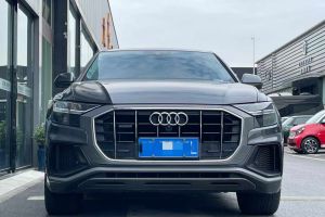 奥迪Q2L 奥迪 35 TFSI 豪华动感型