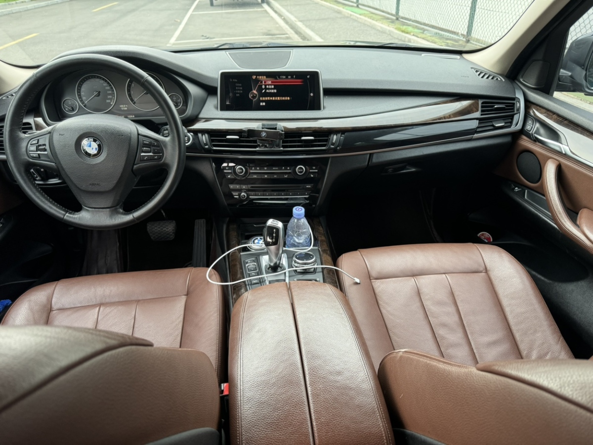 2015年06月宝马 宝马X5  2014款 xDrive35i 典雅型