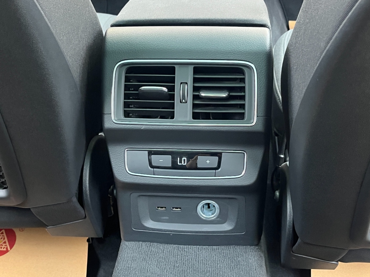 2019年12月奧迪 奧迪Q5L  2018款 40 TFSI 榮享進取型