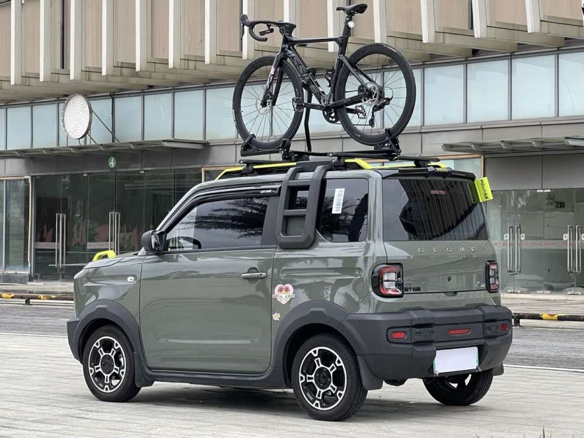 吉利 熊貓mini  2024款 200km 熊貓騎士圖片