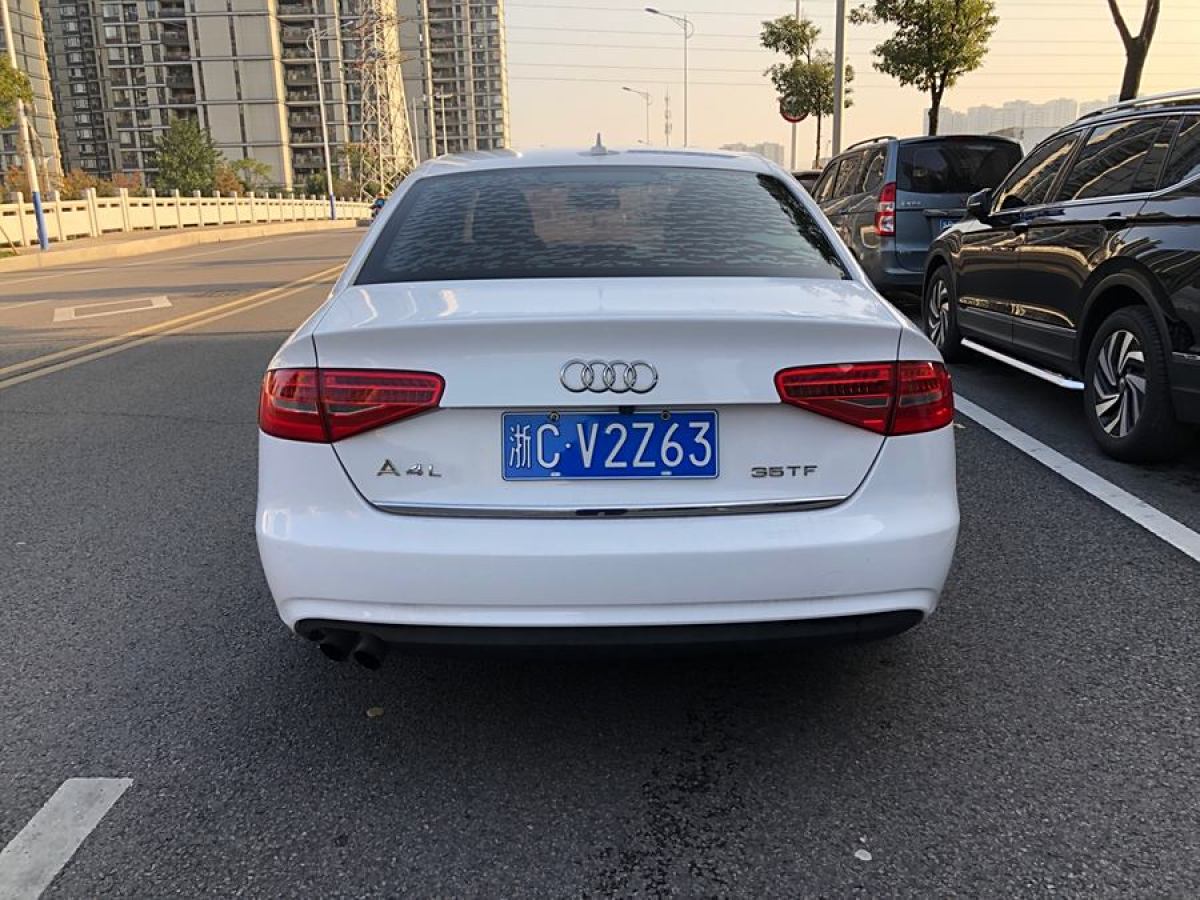 奧迪 奧迪A4L  2013款 35 TFSI 自動技術(shù)型圖片