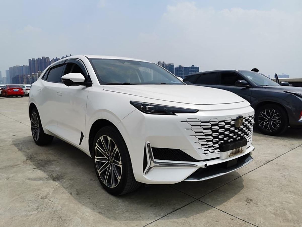 長(zhǎng)安 長(zhǎng)安UNI-K  2021款 2.0T 尊貴型圖片