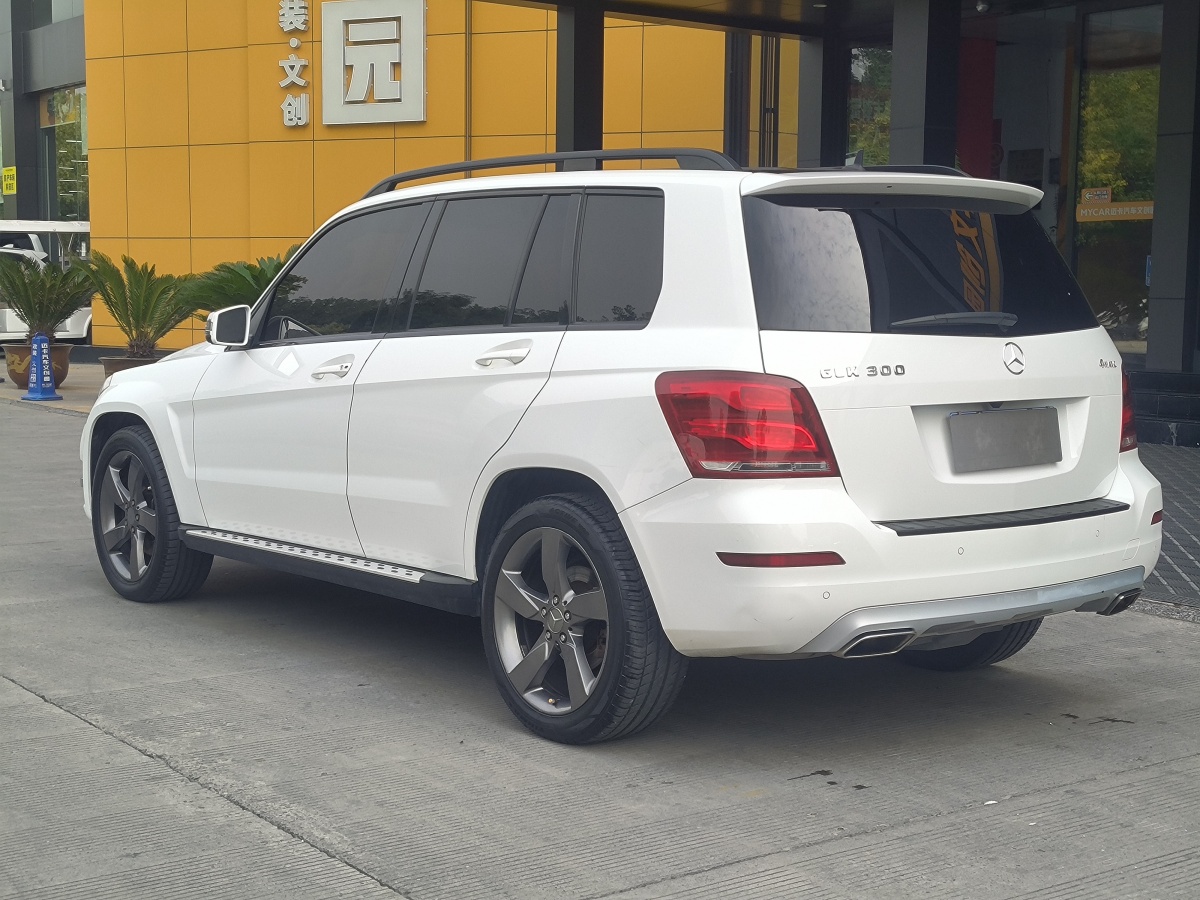 2013年8月奔馳 奔馳GLK級  2013款 GLK 300 4MATIC 動感型