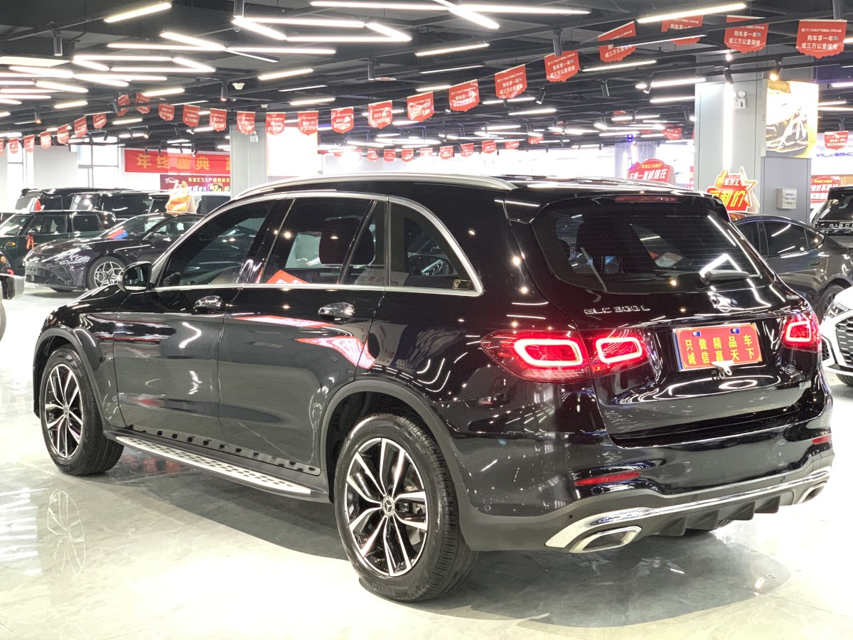 奔馳 奔馳GLC  2018款 改款 GLC 300 4MATIC 動(dòng)感型圖片