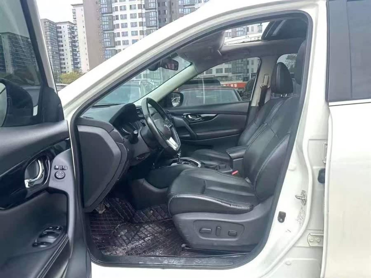 日產(chǎn) 奇駿  2019款 2.0L CVT智聯(lián)舒適版 2WD圖片